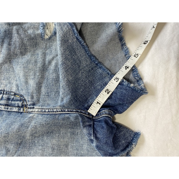 Silver Jeans Avery Short Size 30 - Picture 6 of 8